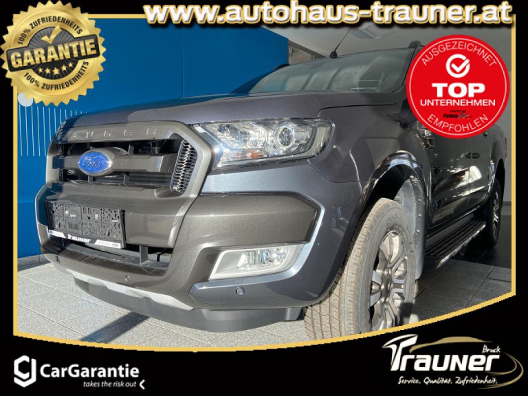 grauer Ford Ranger Wildtrak im Autohaus Trauner